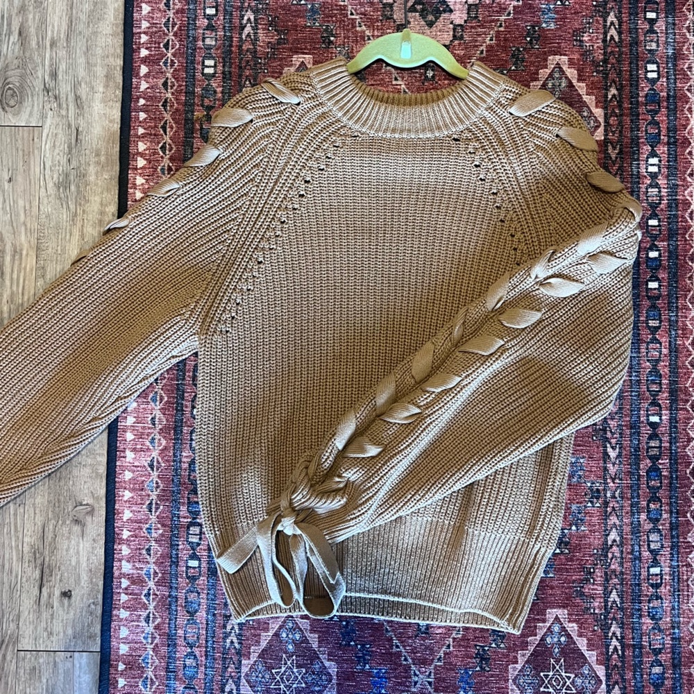 Tie sleeve sweater in tan